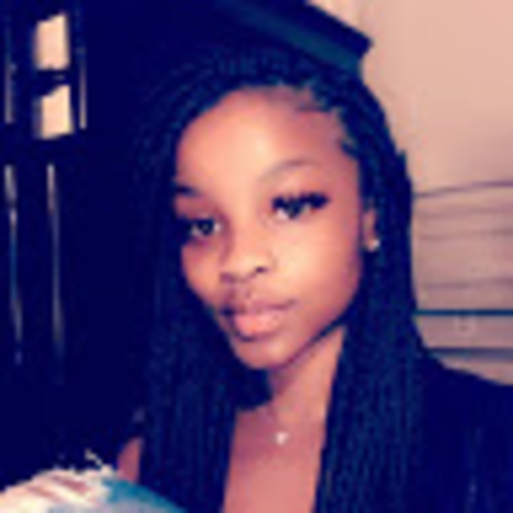 Meet your Posher, Daniyia